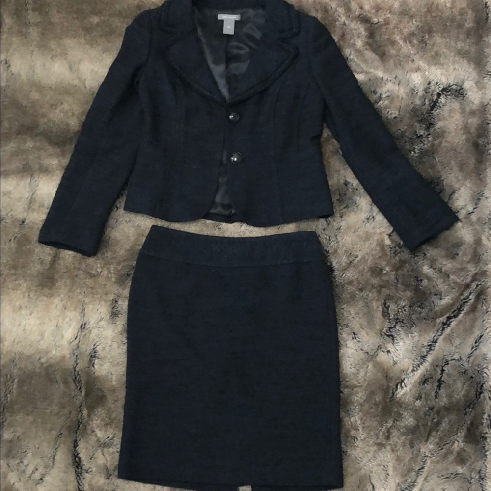 Ann Taylor Two piece skirt suit